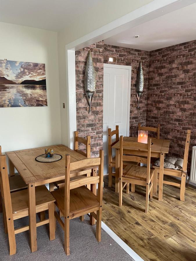 Charleston Apartment Self Catering 5 Min Drive From Town Centre Inverness Exterior photo